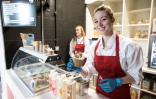 Nottingham Arena finishes first in-house catering move in 17 years