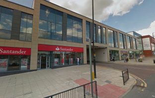 £100,000 stolen from Salford bank by armed robbers in Mini Cooper