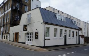 Review of Restaurant 27, Southsea, Hants: excellent food presentation